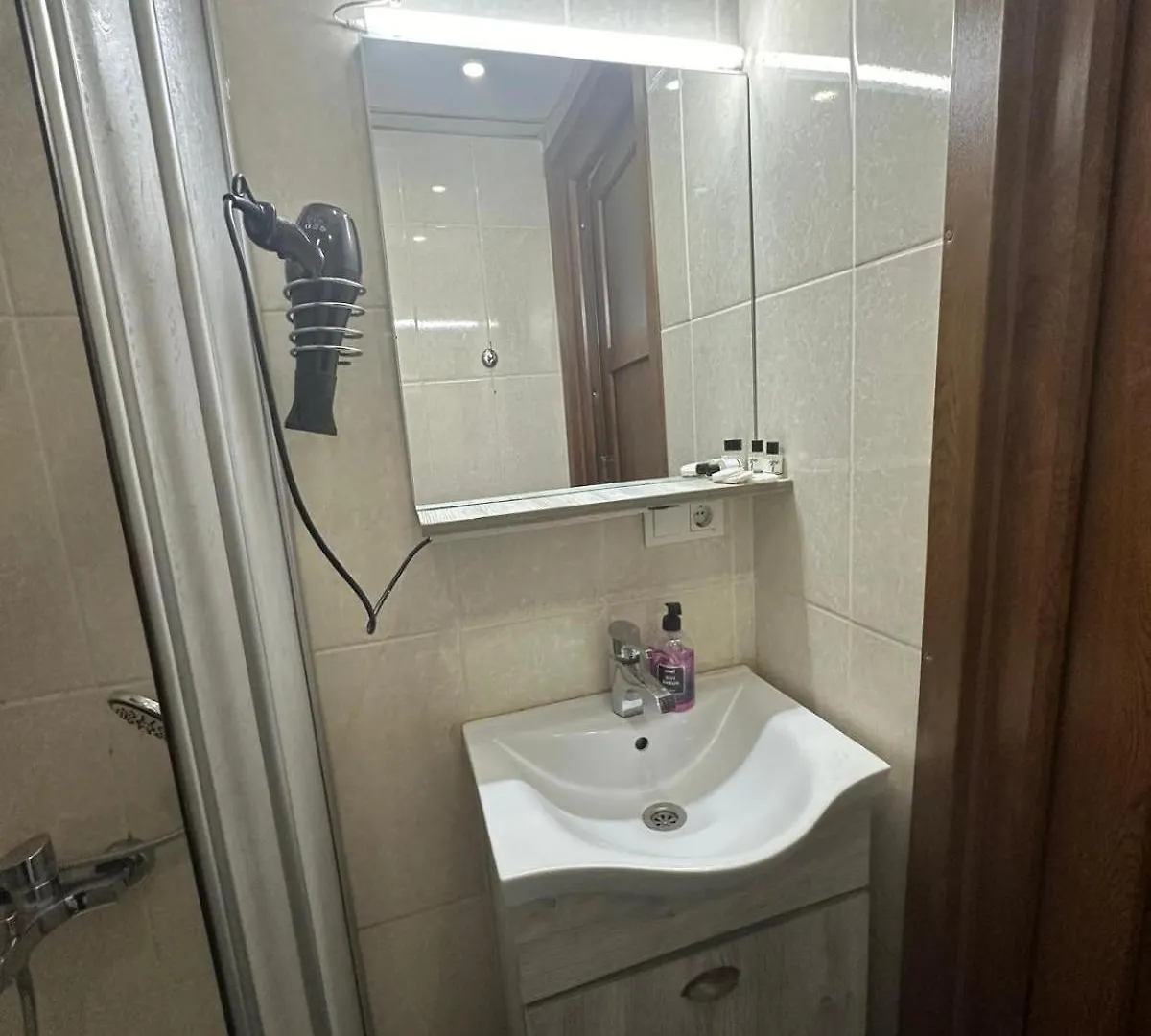 Birinci Apart Hotel Istanbul 3*,